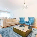Benfica Prime Terrace By Homing